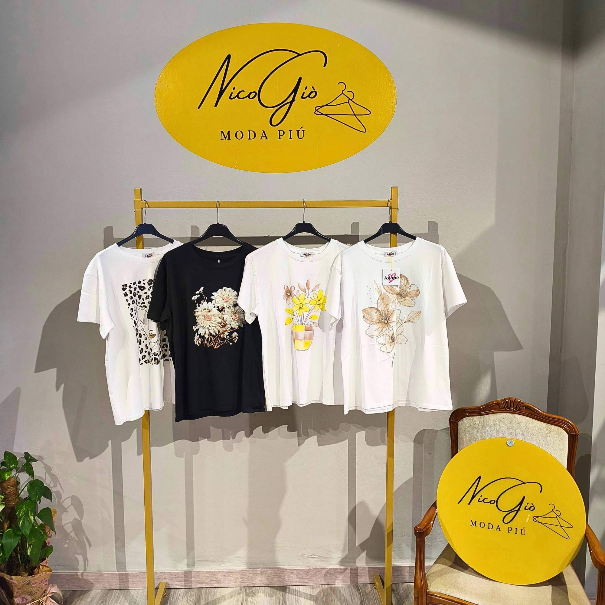 T-Shirt