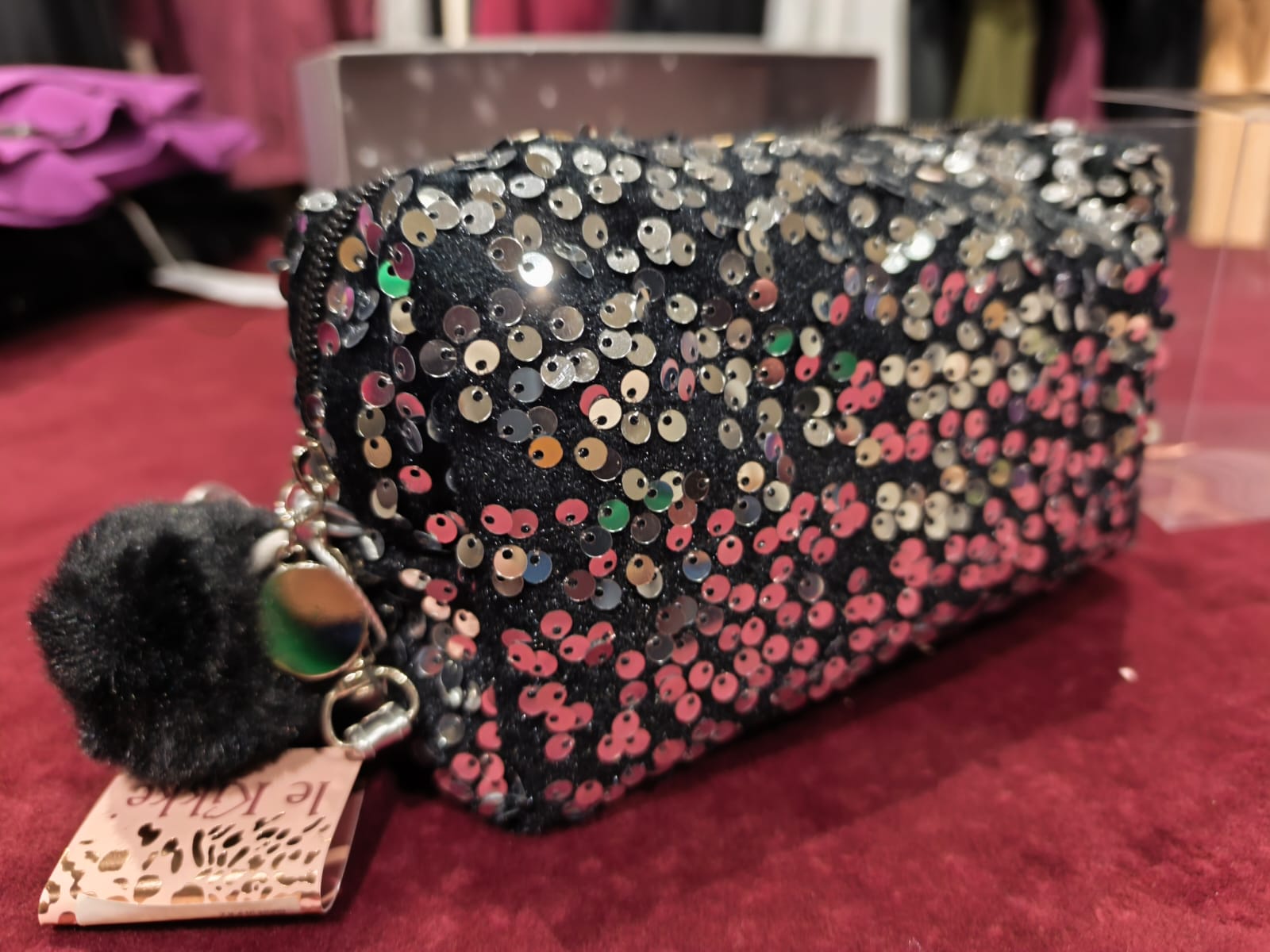 Pochette con paillettes